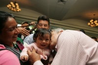 Tuxtla Gutiérrez, 1 de diciembre. Andrés Manuel López Obrador durante al reunión que sostiene con simpatizantes en la 3era reunión de evaluación de los comités municipales del Gobierno Legitimo y del Nuevo Proyecto Alternativo de Nación