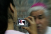 Tuxtla Gutiérrez, 6 de diciembre. Rogelio Cabrera, en la conferencia dominical de la arquidiócesis de esta ciudad habla sobre la situación de los derechos humano sen el estado de Chiapas y dado que el día 10 de diciembre se contempla como el aniversario d