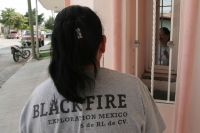 Tuxtla Gutiérrez, 1 de diciembre. La empresa minera Black Fire se encuentra remodelando sus oficinas ubicadas en la colonia Las Arboledas de esta ciudad después de los hechos violentos de Chicomuselo negando la comunicación a reporteros y medios de comuni Tuxtla Gutiérrez, 1 de diciembre. La empresa minera Black Fire se encuentra remodelando sus oficinas ubicadas en la colonia Las Arboledas de esta ciudad después de los hechos violentos de Chicomuselo negando la comunicación a reporteros y medios de comuni