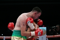 El peleador irlandés Michael The Storm Sweeney pierde por nocaut efectivo contra el mexicano Felipe Romero en pelea pactada por la CMB como clasificatoria en peso semi-completo en la función de Box programada enla ciudad de Tuxtla Gutiérrez, Chiapas.