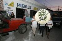 Chicomuselo, 28 de noviembre. Este sábado se realizó la velación de cuerpo de don Mariano Abarca Roblero, perteneciente a la REMA Red Mexicana de Afectados por la Minería quien fuera ejecutado en las afueras de su domicilio en Chicomuselo. Según informant